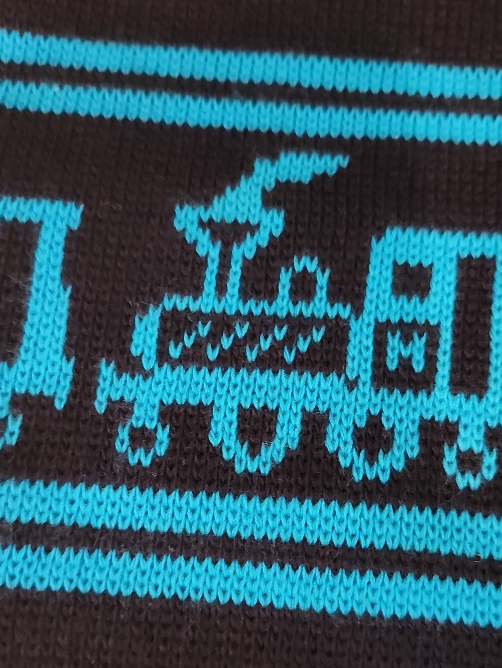 Seger Navy Blue & Turquoise Train Knit Beanie~NEW - Picture 7 of 7